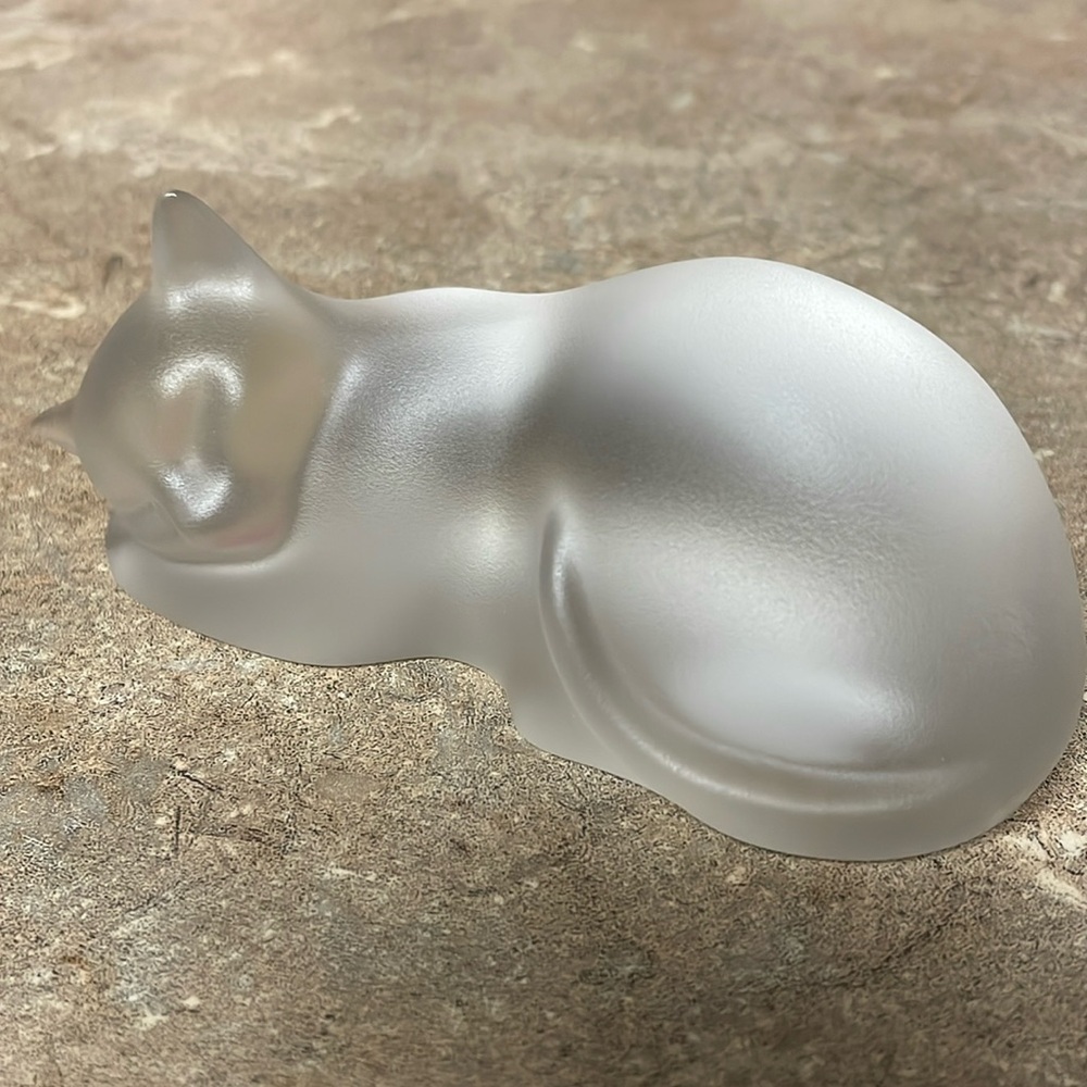Lenox solid crystal cat figurine